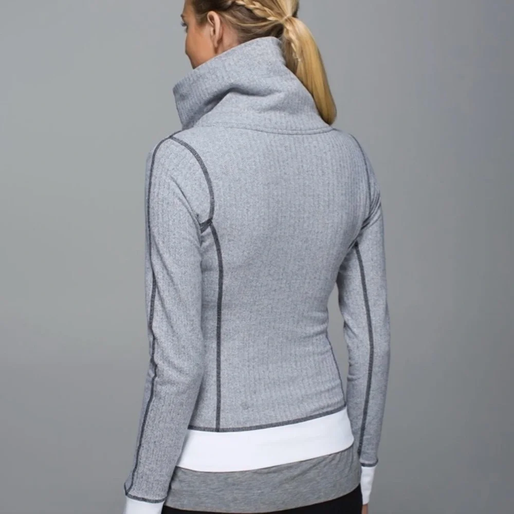 lululemon Be Present Jacket Heathered Herringbone Size 8, EUC
